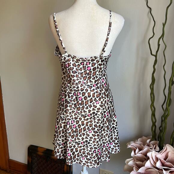 Kathryn Satin Cheetah Print Slip Dress Women’s Size Medium Vintage 90s Pink Lace - Picture 5 of 6